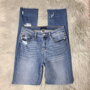 Judy Blue High Rise Straight Fit Raw Hem Jeans